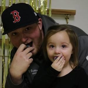 Meet your Posher, Nicholas